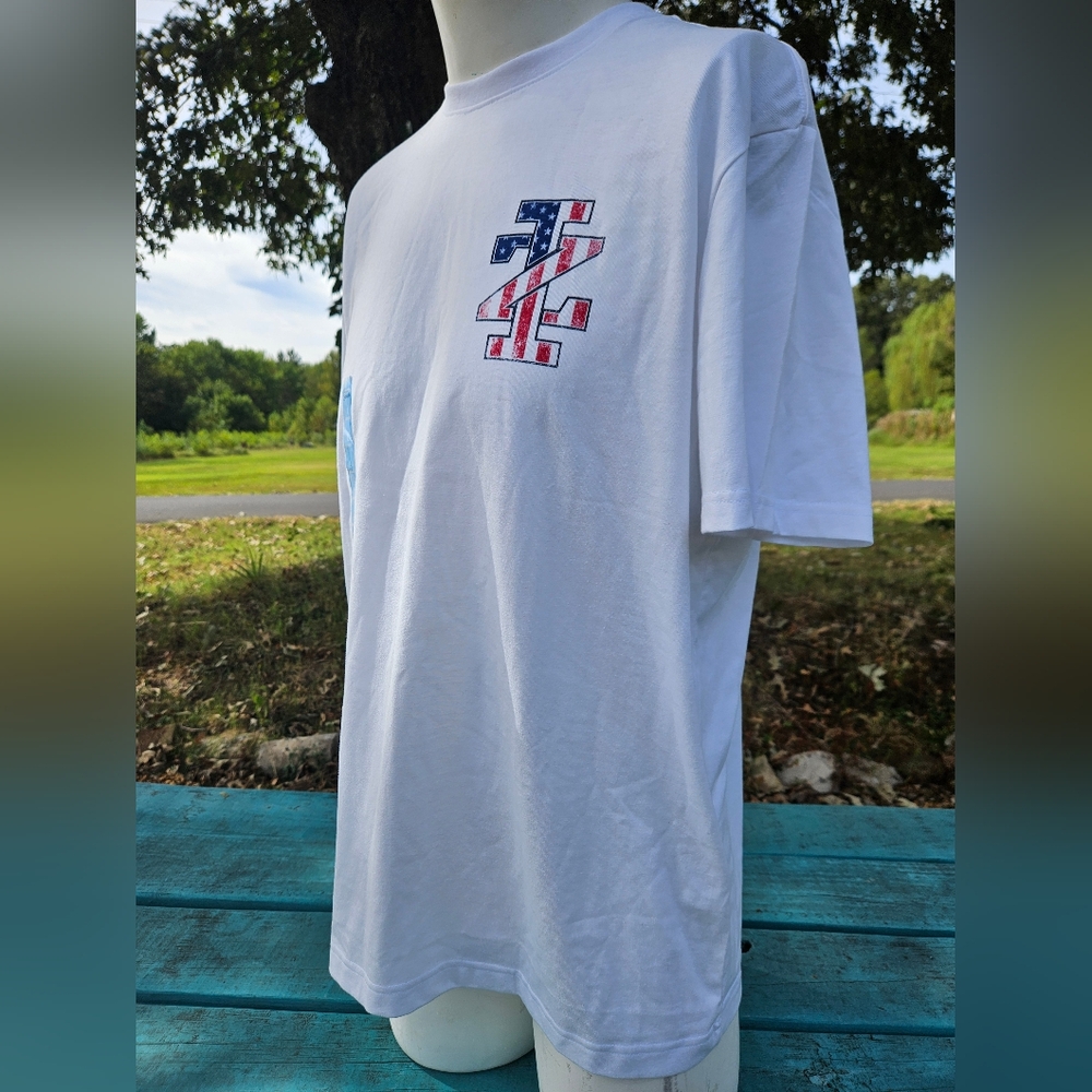 Izod Saltwater USA K9 White Tee